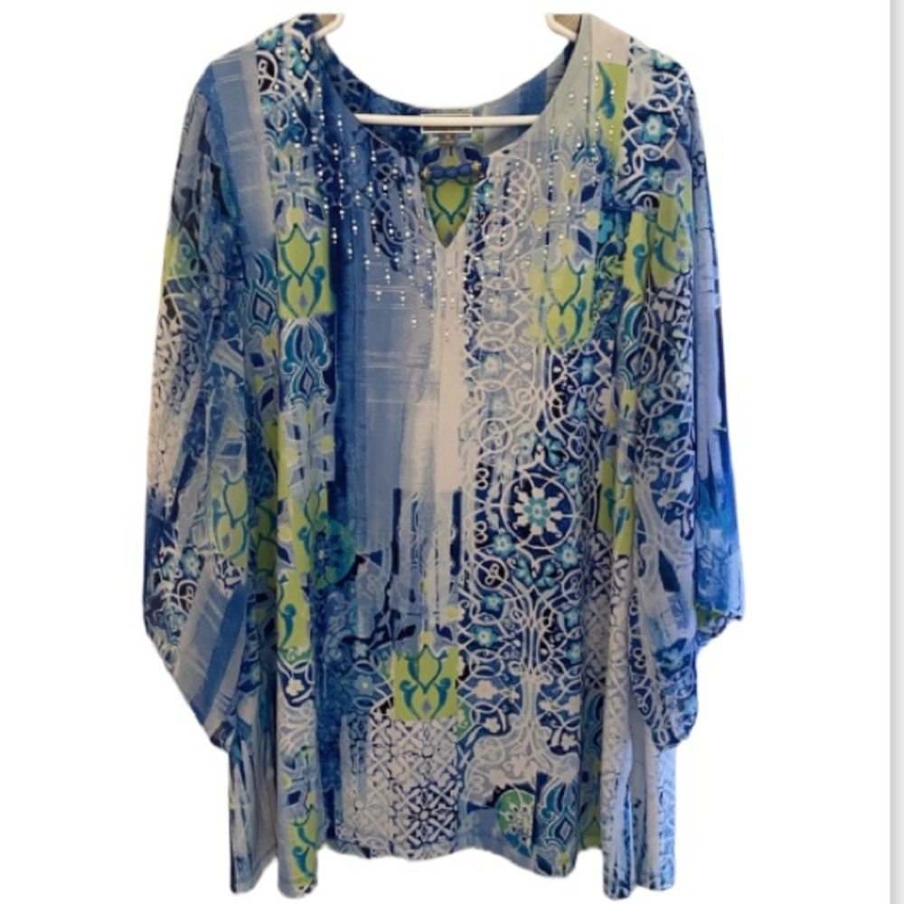 JM Collection Top Excellent Condition 🌺